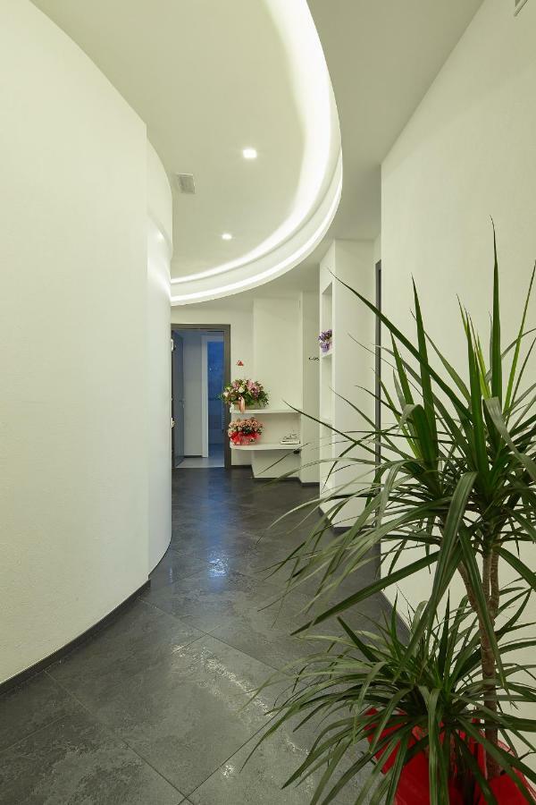 B&B Via Roma 25 อาเรซโซ ภายนอก รูปภาพ