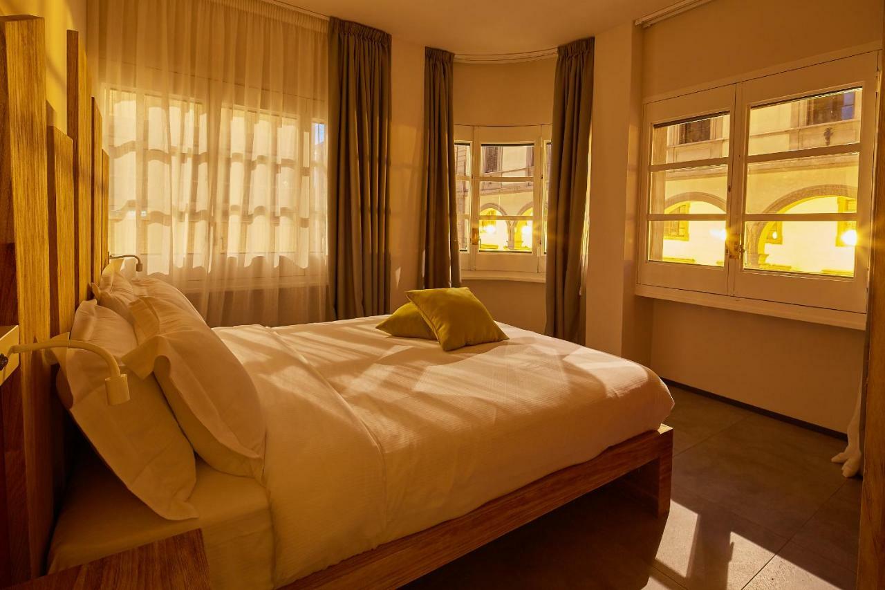 B&B Via Roma 25 อาเรซโซ ภายนอก รูปภาพ
