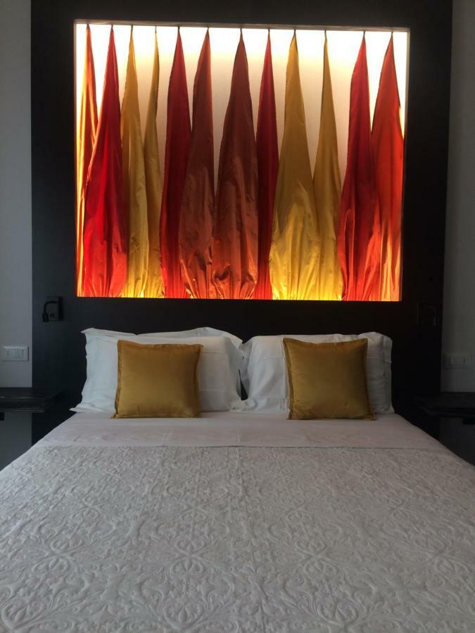B&B Via Roma 25 อาเรซโซ ภายนอก รูปภาพ